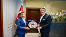 Belediye Başkanı Arı’dan Başsavcı Çalış’a “Hayırlı Olsun” Ziyareti
