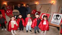 Minik Ellerden Uçhisar Kalesi’nde Bayrak Sergisi